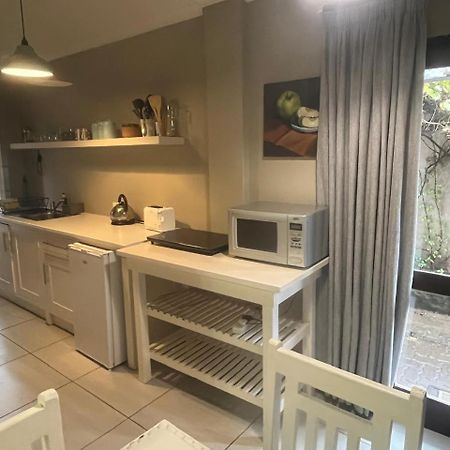 By The Way Guesthouse Clarens Extérieur photo
