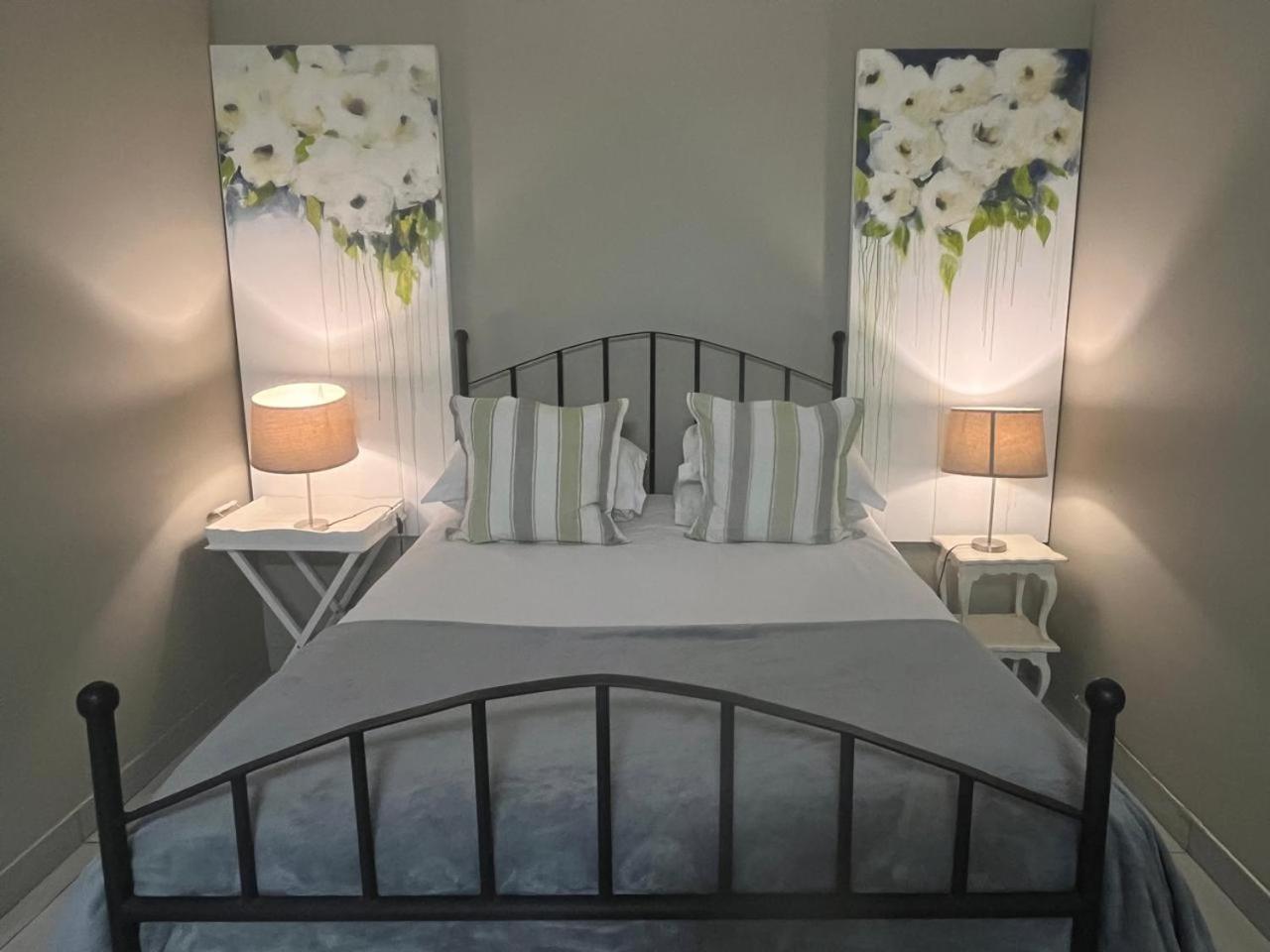 By The Way Guesthouse Clarens Extérieur photo