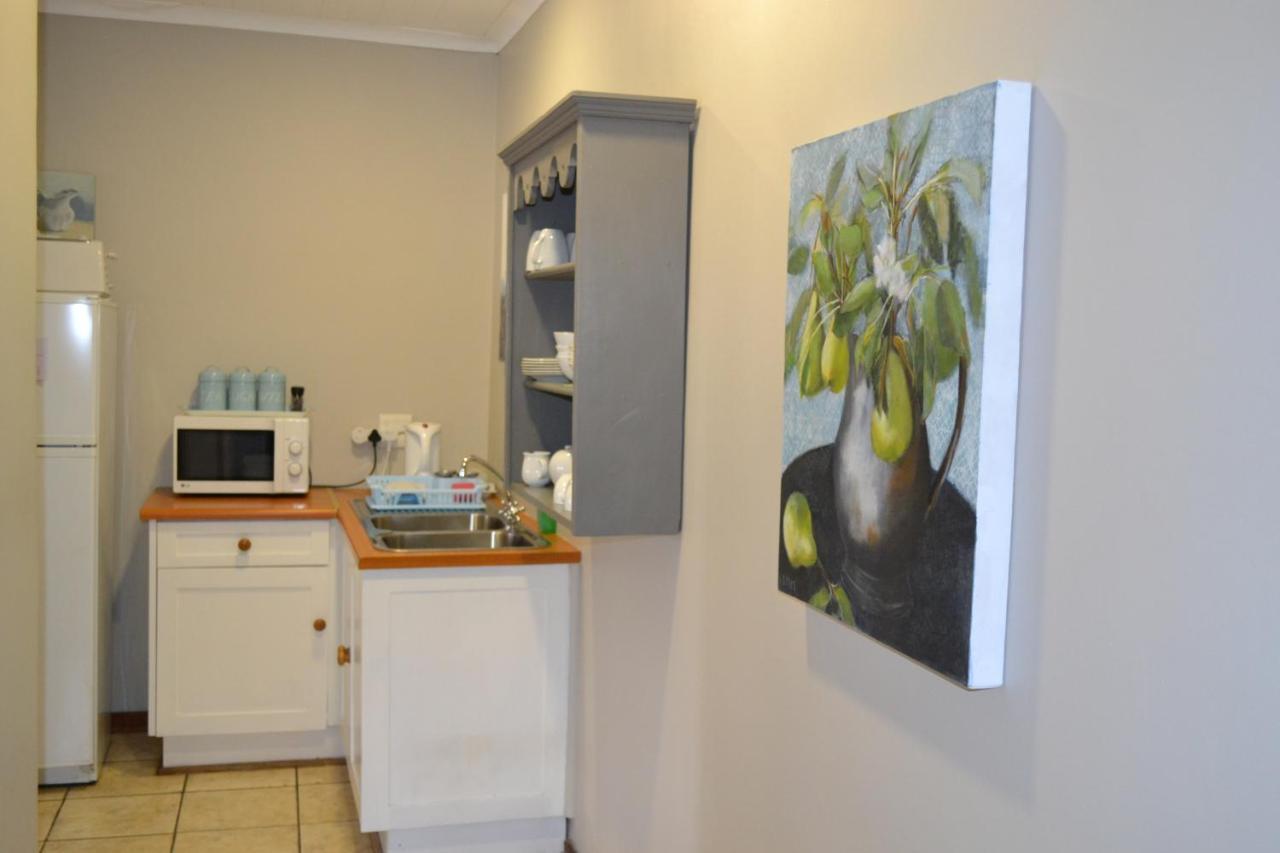 By The Way Guesthouse Clarens Extérieur photo