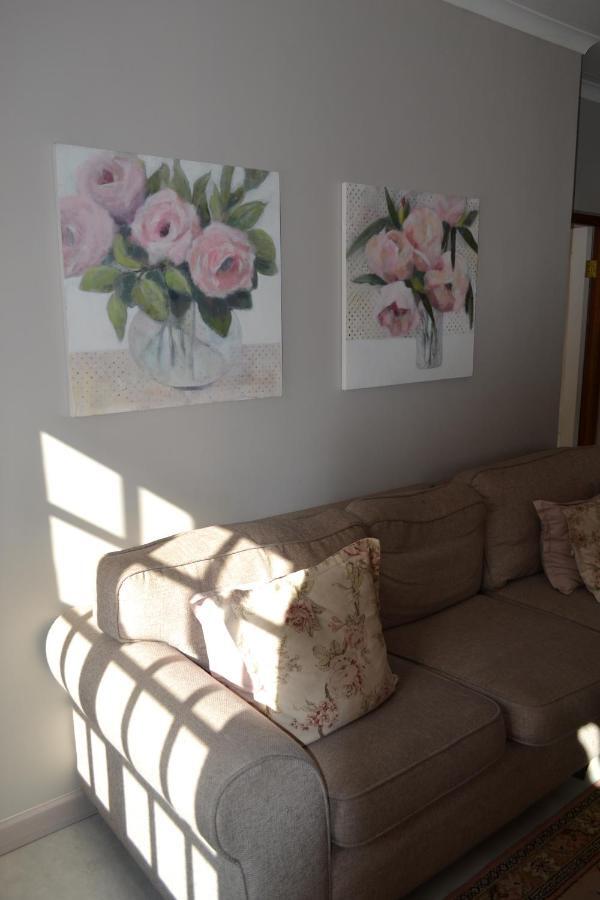 By The Way Guesthouse Clarens Extérieur photo